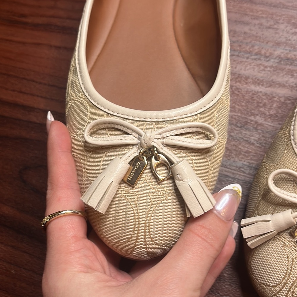 Coach flats - Picture 2 of 5